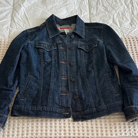 GAP Classic Blue Denim Jacket size Medium - Picture 1 of 7